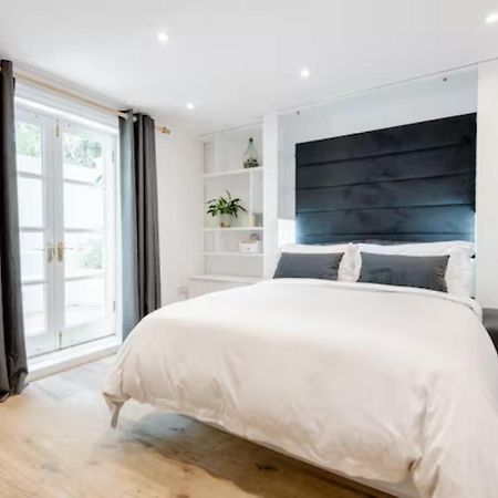 Well-Positioned Studio Flat London Exterior photo