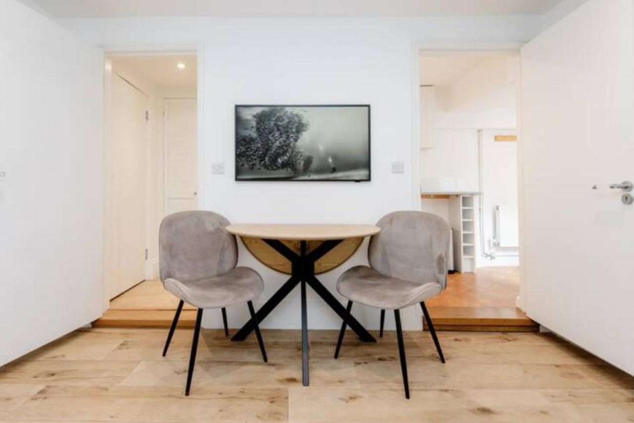 Well-Positioned Studio Flat London Exterior photo