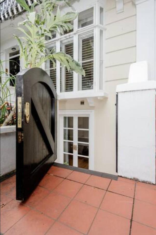 Well-Positioned Studio Flat London Exterior photo